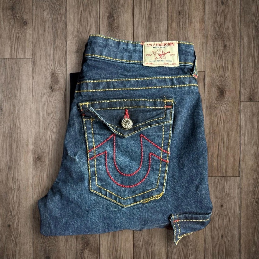 True Religion Boys (Youth) Size 14 Dark Blue Jeans with Red Stitching